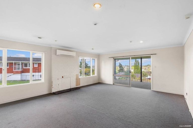Photo of property in 158 Titirangi Road, New Lynn, Auckland, 0600