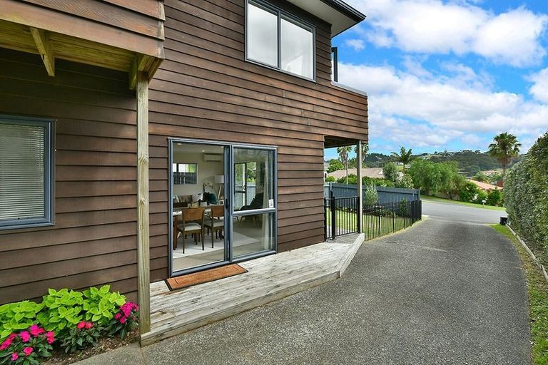Photo of property in 23 Mollyhawk Rise, Arkles Bay, Whangaparaoa, 0932