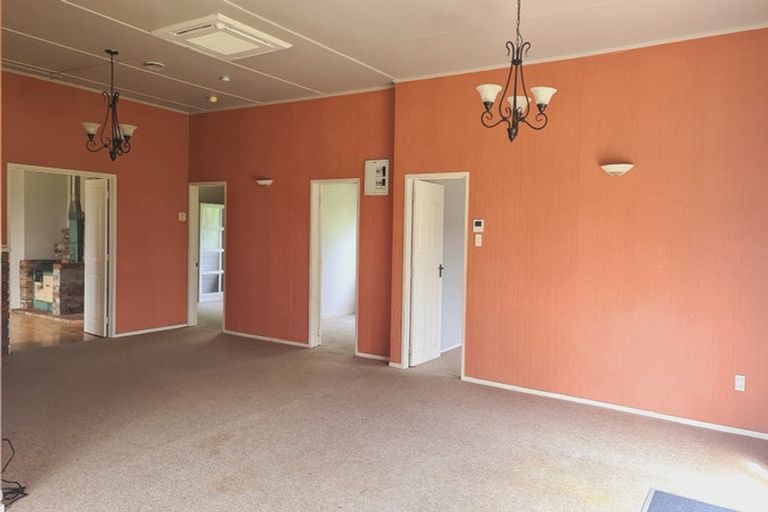 Photo of property in 150 Kendalls Line, Linton, Palmerston North, 4472