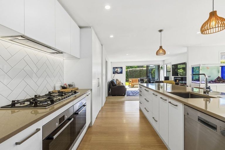 Photo of property in 50 Resolution Drive, Whitby, Porirua, 5024