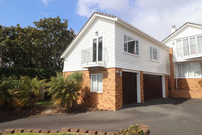 Photo of property in 104 Kitchener Road, Milford, Auckland, 0620