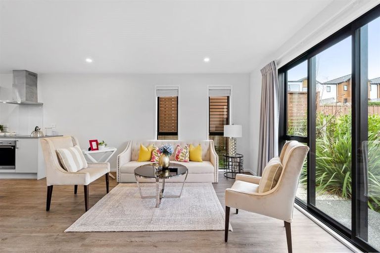 Photo of property in 8 Orca Drive, Stanmore Bay, Whangaparaoa, 0932