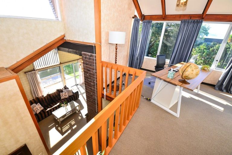 Photo of property in 72 Braid Road, St Andrews, Hamilton, 3200