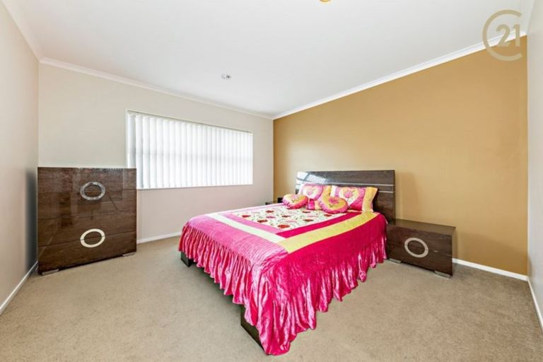 Photo of property in 9 Hihi Avenue, Takanini, 2112