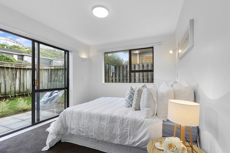 Photo of property in 12a Shastri Terrace, Khandallah, Wellington, 6035