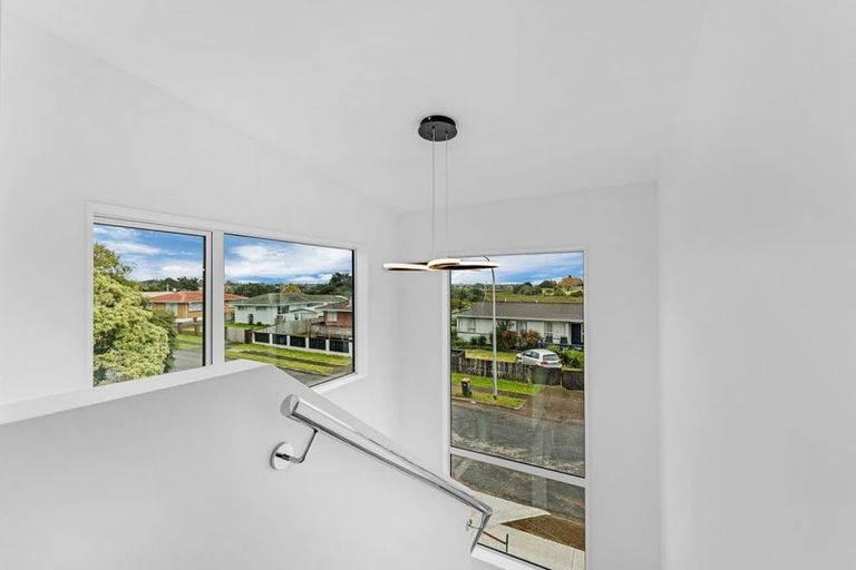 Photo of property in 16c Volante Avenue, Wattle Downs, Auckland, 2103