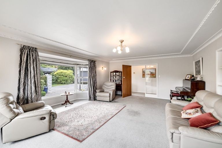 Photo of property in 17 Rutherglen Avenue, Ilam, Christchurch, 8041