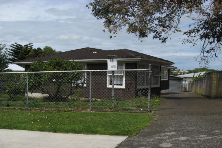 Photo of property in 41 Ashgrove Road, Mangere, Auckland, 2022