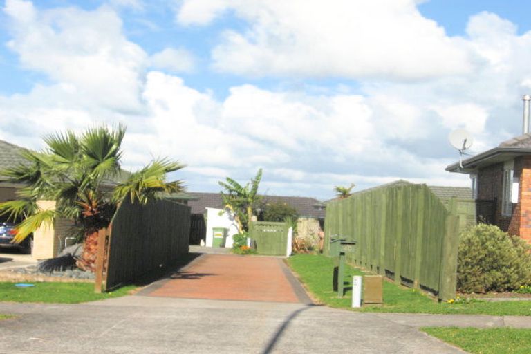 Photo of property in 42 Rathmar Drive, Manurewa, Auckland, 2105