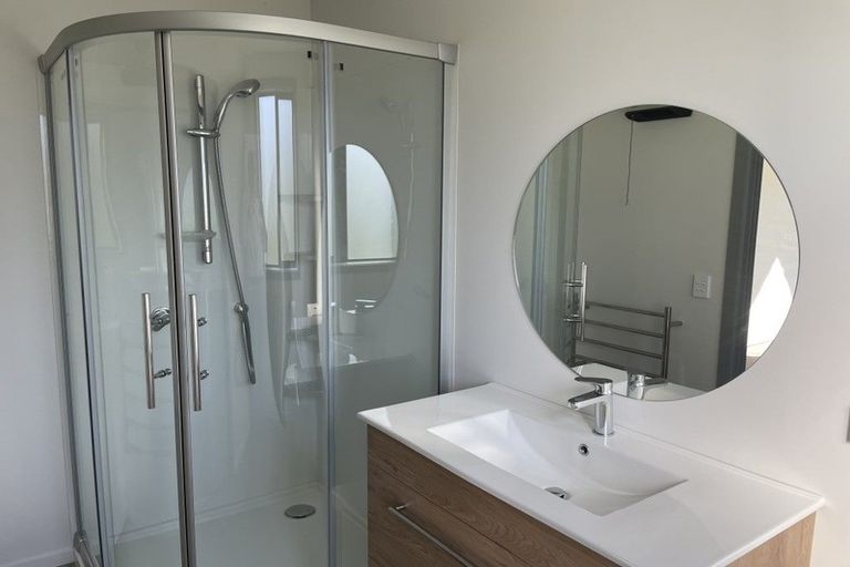 Photo of property in 53 Shields Street, Clyde, 9330