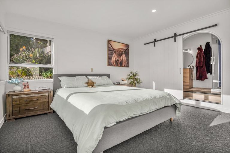 Photo of property in 35 Adams Road, Thornton Bay, Thames, 3575