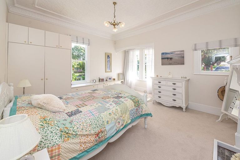 Photo of property in 105 Liverpool Street, College Estate, Whanganui, 4500