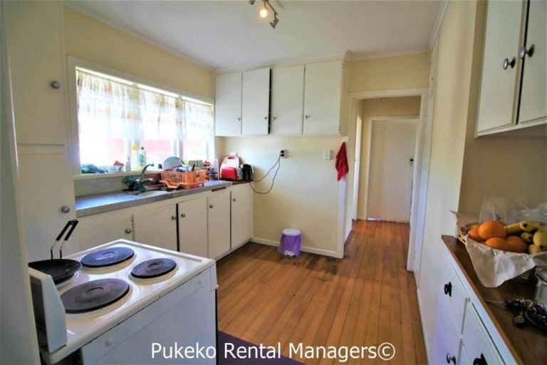 Photo of property in 33 Walters Road, Takanini, 2112