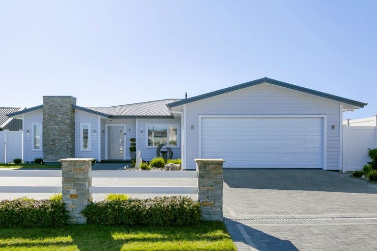 Photo of property in 1 Maunganamu Drive, Wharewaka, Taupo, 3330