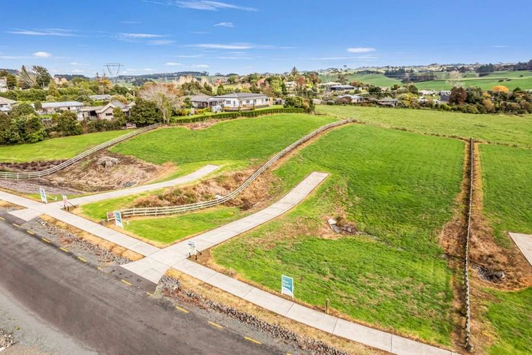 Photo of property in 10 Frost Rise, Hunua, 2583