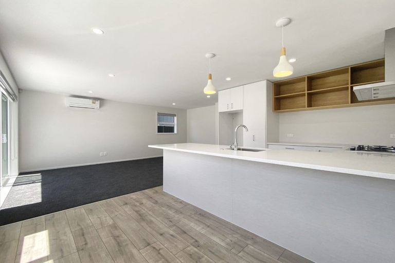 Photo of property in 36 Pateke Drive, Kenepuru, Porirua, 5022