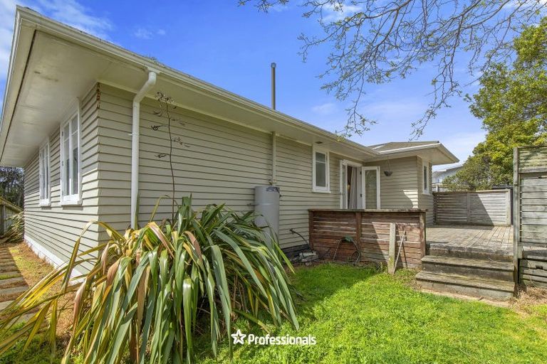 Photo of property in 18 Titoki Road, Raumati Beach, Paraparaumu, 5032