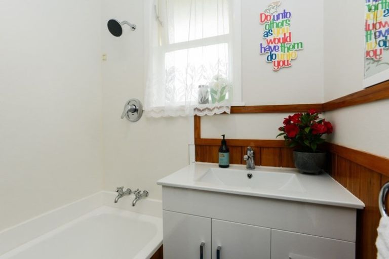 Photo of property in 611 Willow Place, Akina, Hastings, 4122