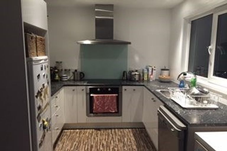 Photo of property in 56 Shelly Bay Road, Maupuia, Wellington, 6022