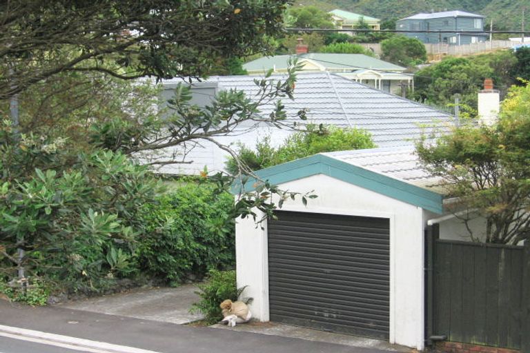 Photo of property in 16a Chelmsford Street, Ngaio, Wellington, 6035