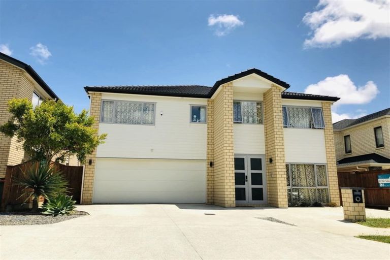 Photo of property in 19 Rohi Place, Flat Bush, Auckland, 2019