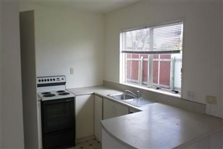 Photo of property in 25a Kelvin Road, Papakura, 2110