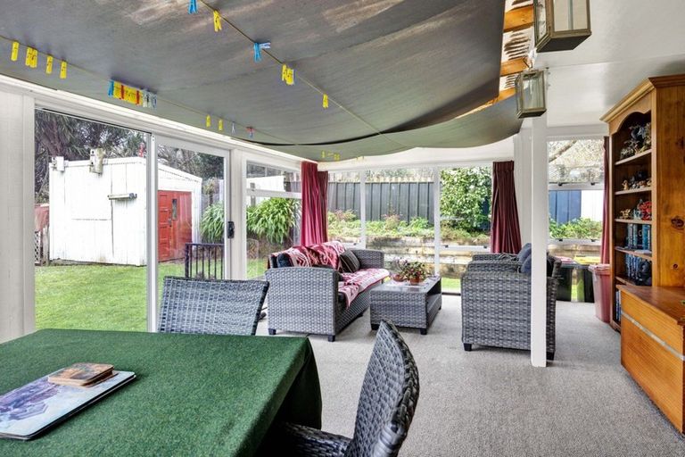 Photo of property in 234 Bridge Street, Eltham, 4322