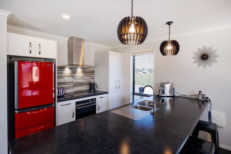 Photo of property in 14 Maple Street, Bunnythorpe, Palmerston North, 4478