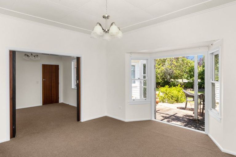 Photo of property in 7 Plassey Street, Havelock North, 4130