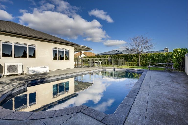 Photo of property in 4 Russell Robertson Drive, Havelock North, 4130