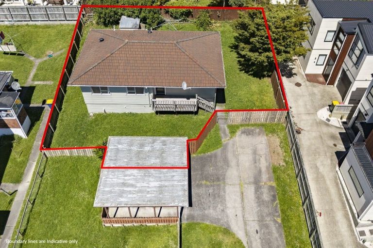 Photo of property in 1/8 Corunna Road, Milford, Auckland, 0620