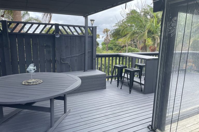 Photo of property in 54 Powells Road, Cable Bay, 0420