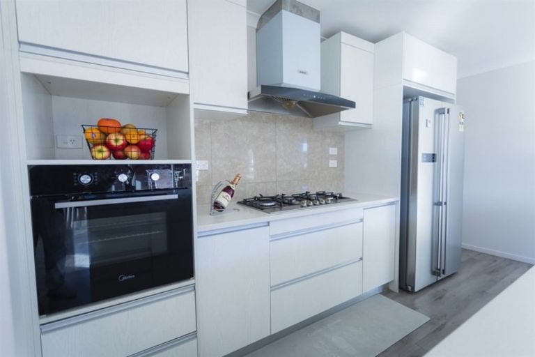 Photo of property in 27 Bradbury Avenue, Rolleston, 7614