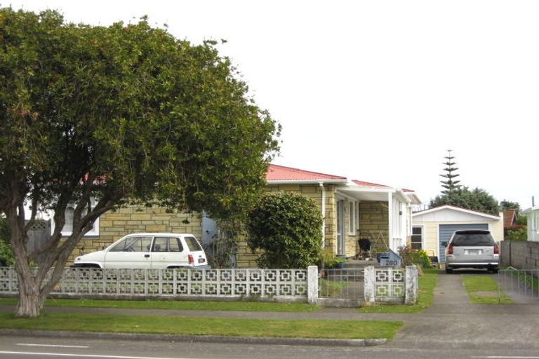 Photo of property in 280 Mangorei Road, Merrilands, New Plymouth, 4312
