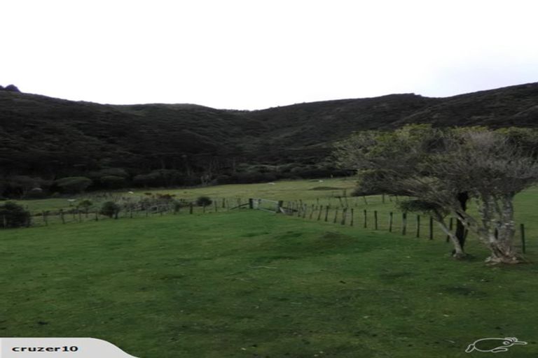 Photo of property in 32 Pencarrow Crescent, Wainuiomata, Lower Hutt, 5014