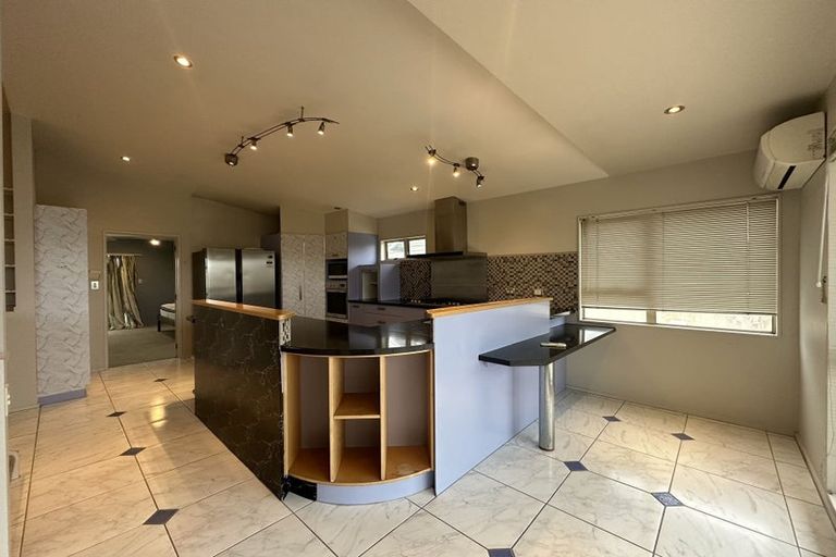 Photo of property in 5 Balmain Road, Birkenhead, Auckland, 0626