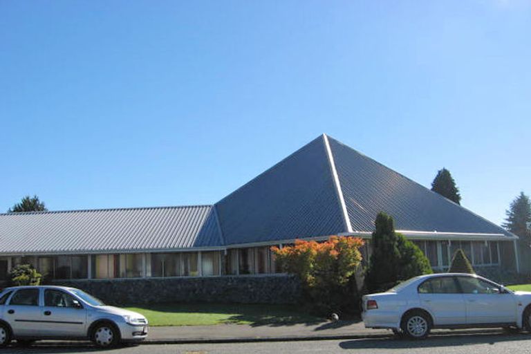 Photo of property in 50 South Belt, Methven, 7730