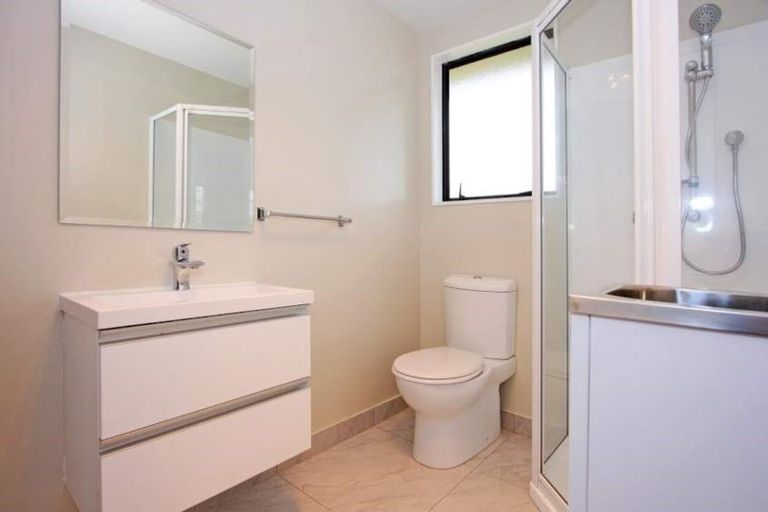 Photo of property in 84b Cargill Street, Papakura, 2110