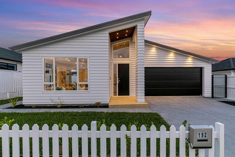 Photo of property in 192 Ahutoetoe Road, Wainui, 0932