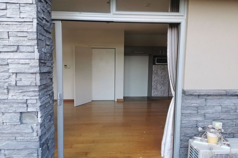 Photo of property in 49 Penguin Drive, Murrays Bay, Auckland, 0630