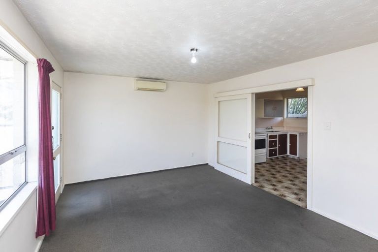 Photo of property in 2/8 Sylvan Street, Hillmorton, Christchurch, 8024