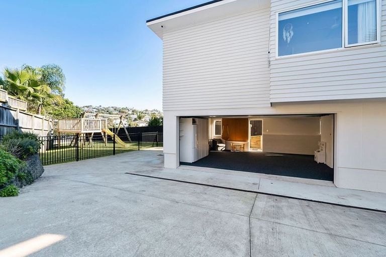 Photo of property in 265a Vipond Road, Stanmore Bay, Whangaparaoa, 0932