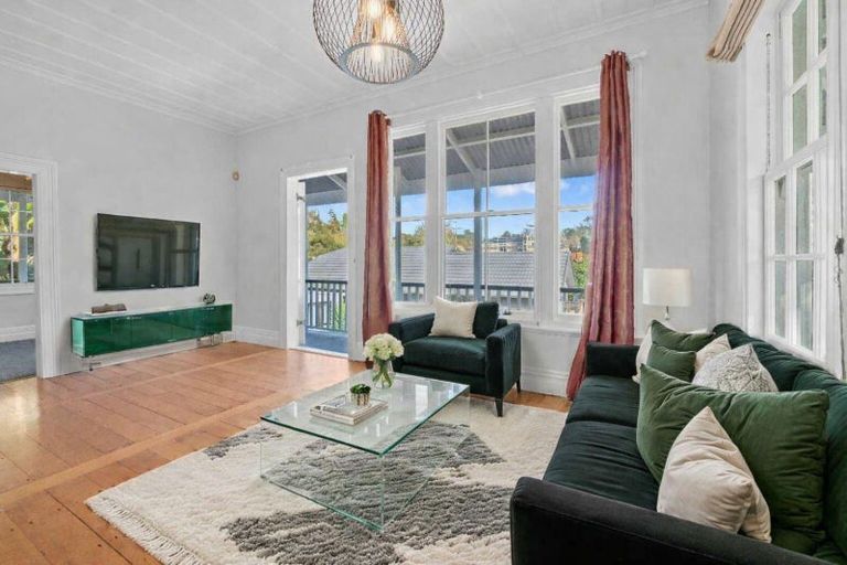 Photo of property in 40 Candia Road, Swanson, Auckland, 0614