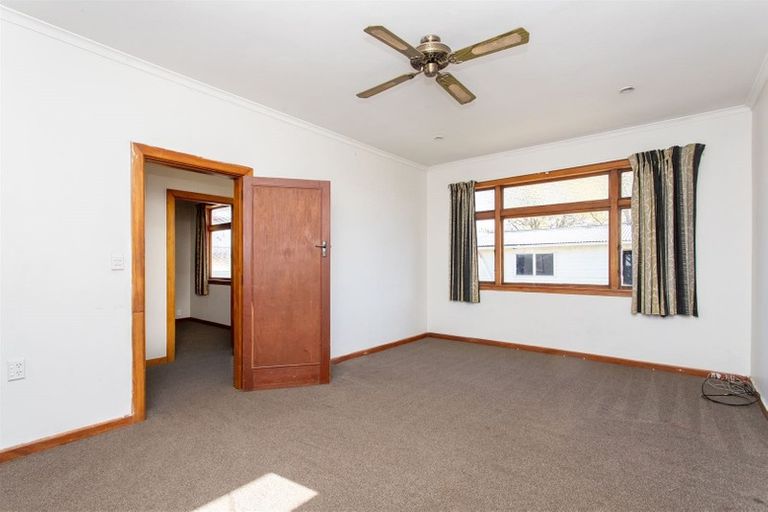 Photo of property in 290a Pages Road, Wainoni, Christchurch, 8061