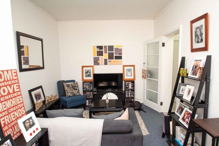 Photo of property in Boulcott Street Flats, 84a Boulcott Street, Wellington Central, Wellington, 6011