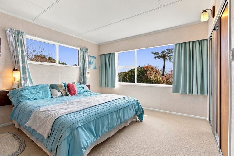 Photo of property in 7 Montana Place, Merrilands, New Plymouth, 4312