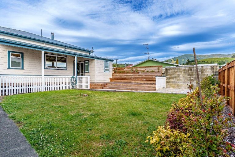 Photo of property in 238 Songer Street, Stoke, Nelson, 7011