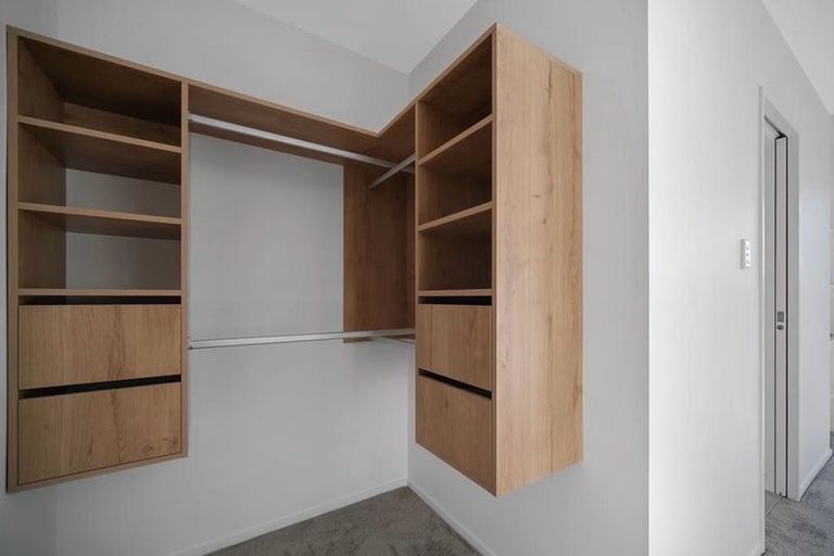 Photo of property in 3/26 Buscomb Avenue, Henderson, Auckland, 0610