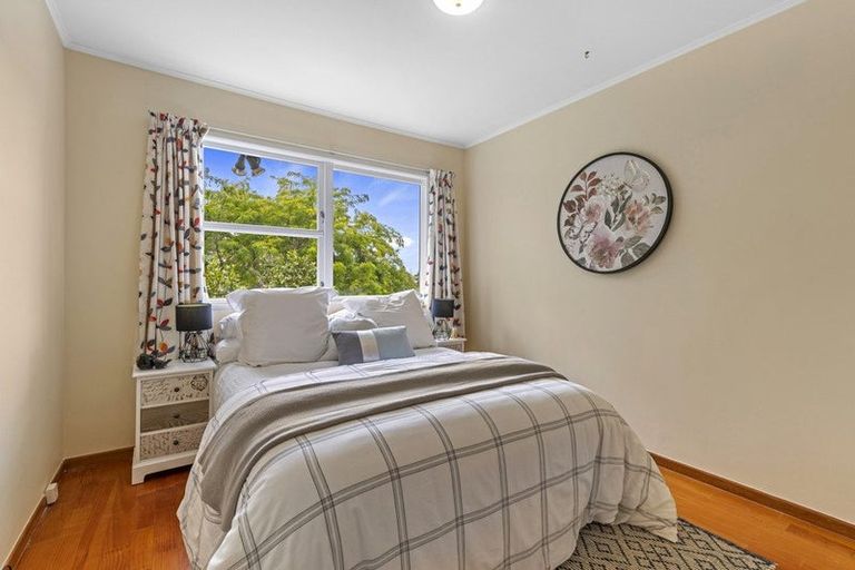 Photo of property in 20 Agincourt Street, Glenfield, Auckland, 0629