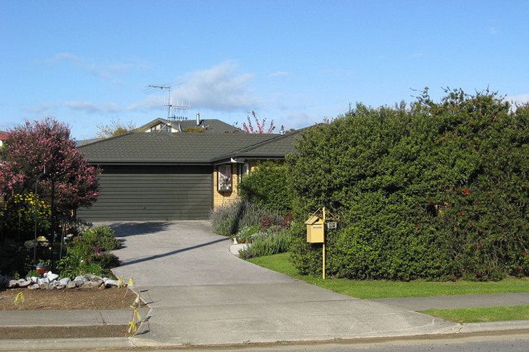 Photo of property in 37 Aranui Road, Mapua, 7005